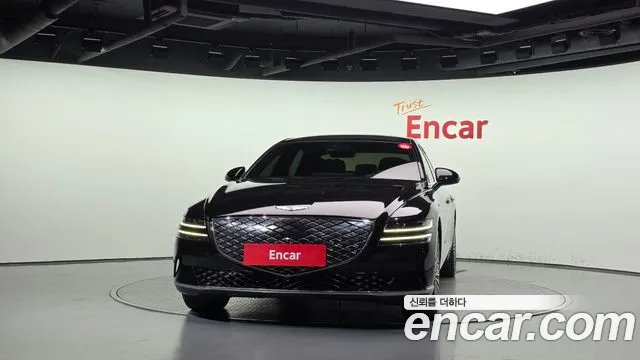 Genesis G80 RG3 — Фото автомобиля 3