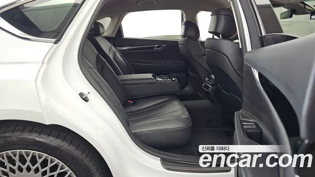 Genesis G80 RG3 — Фото автомобиля 12