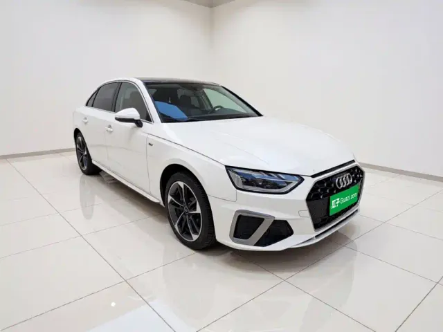 Audi A4L — Фото автомобиля 22