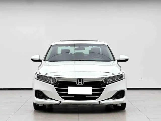 Honda Accord — Фото автомобиля 2