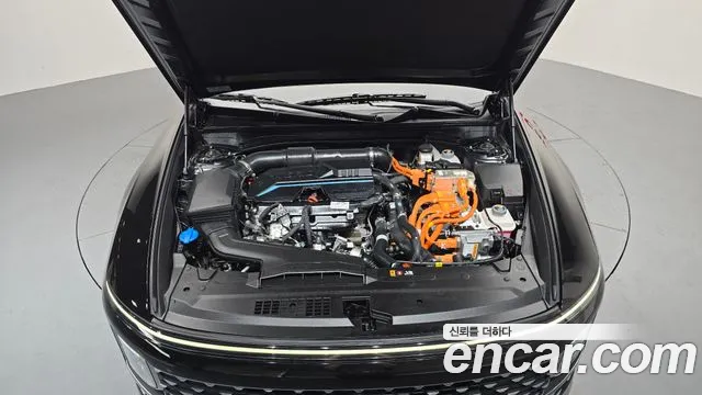 Hyundai Grandeur GN7 — Фото автомобиля 9