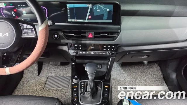 Kia Seltos — Фото автомобиля 22