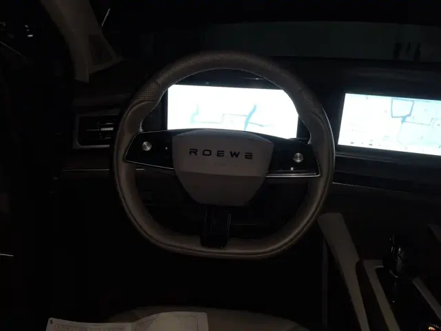 Roewe RX9 — Фото автомобиля 6