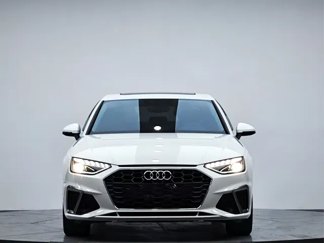 Audi A4L — Фото автомобиля 3