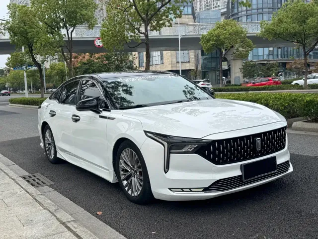 Bestune B70 — Фото автомобиля 3