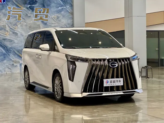 GAC Trumpchi M8 — Фото автомобиля 3