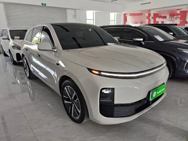 Li Auto L6 — Фото автомобиля 3