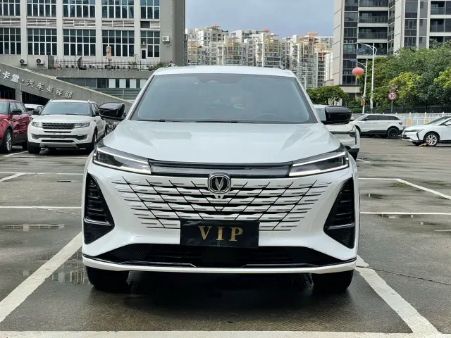 Changan CS75 Plus — Фото автомобиля 2