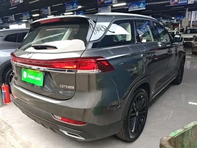 Changan CS75 — Фото автомобиля 6