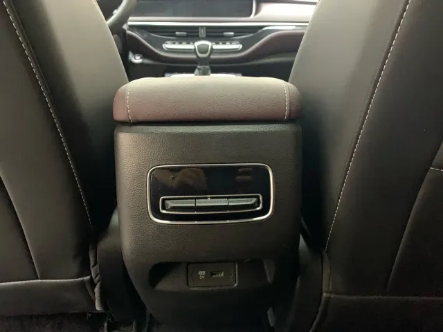 GAC Trumpchi M6 — Фото автомобиля 13