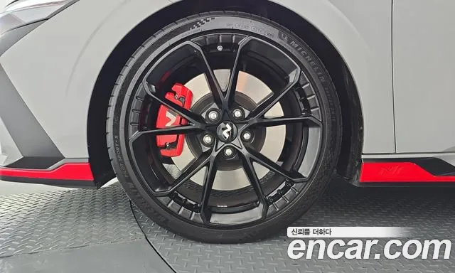 Hyundai Avante CN7 — Фото автомобиля 5