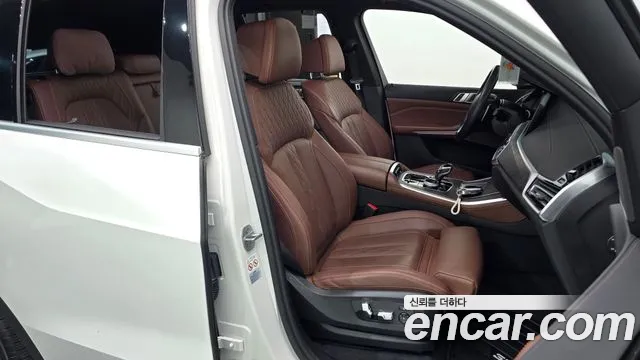 BMW X5 — Фото автомобиля 10