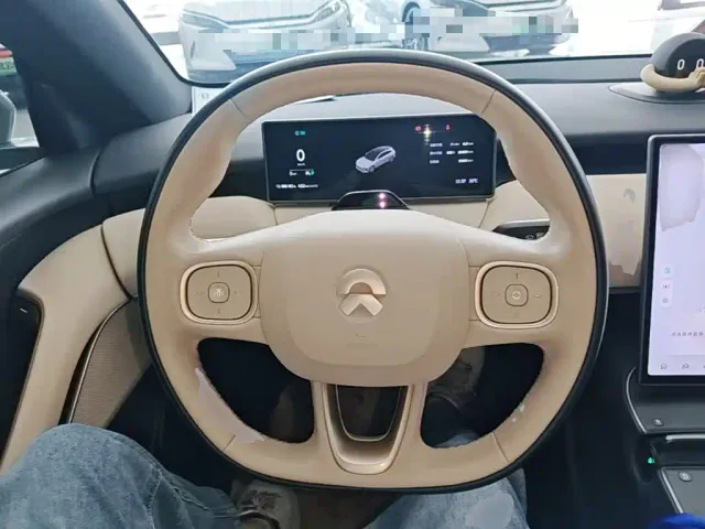 Nio ET5 Touring — Фото автомобиля 10