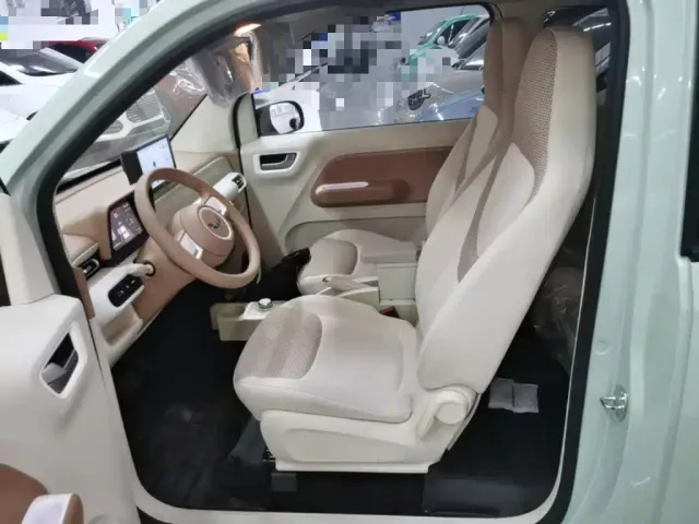Wuling Hongguang Mini EV — Фото автомобиля 14