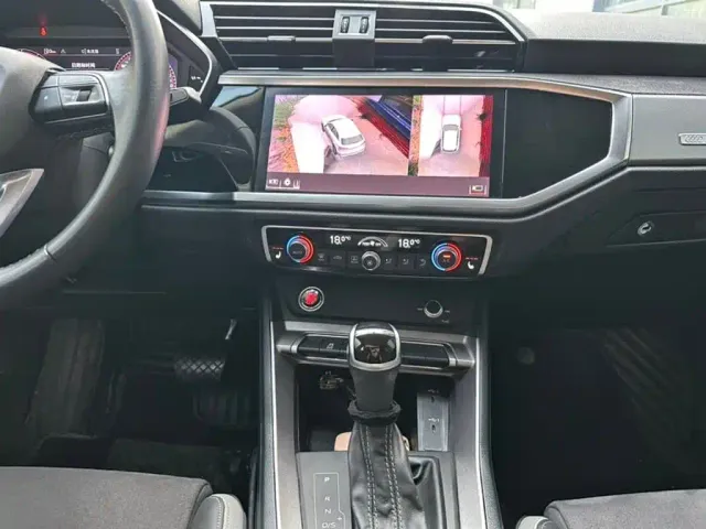 Audi Q3 — Фото автомобиля 7
