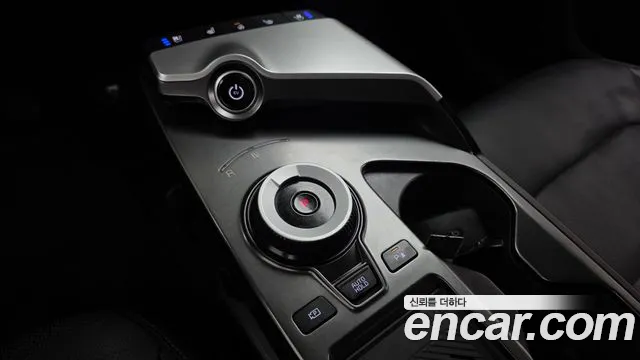 Kia EV6 — Фото автомобиля 12