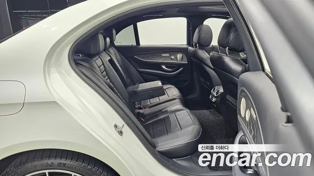 Mercedes-Benz E-Class E-класс W213 — Фото автомобиля 20
