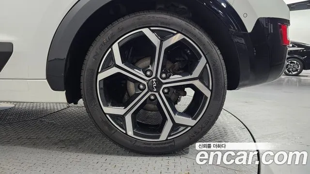Kia Niro The All New — Фото автомобиля 6