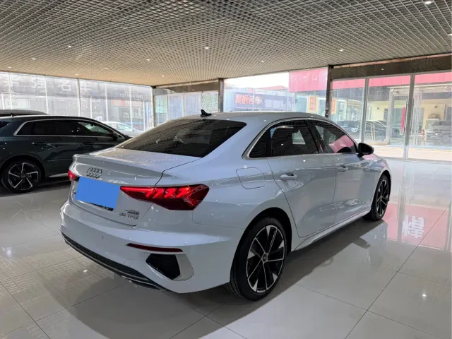 Audi A3 — Фото автомобиля 4