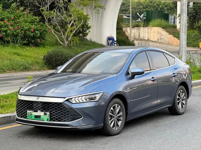 Фотография автомобиля — BYD Qin PLUS