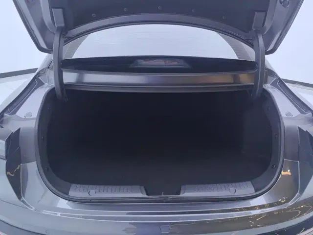 Changan Eado — Фото автомобиля 4