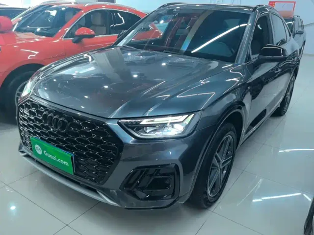 Фотография автомобиля — Audi Q5L Sportback