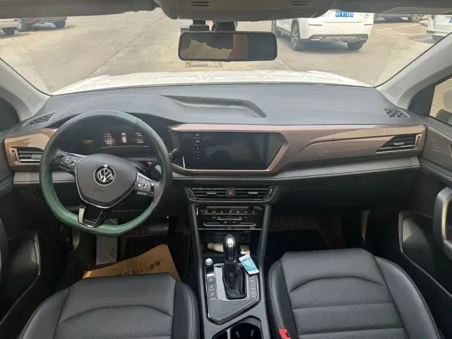 Volkswagen Tharu — Фото автомобиля 7