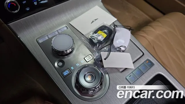 Genesis G80 Бензин 2.5 турбо AWD — Фото автомобиля 8