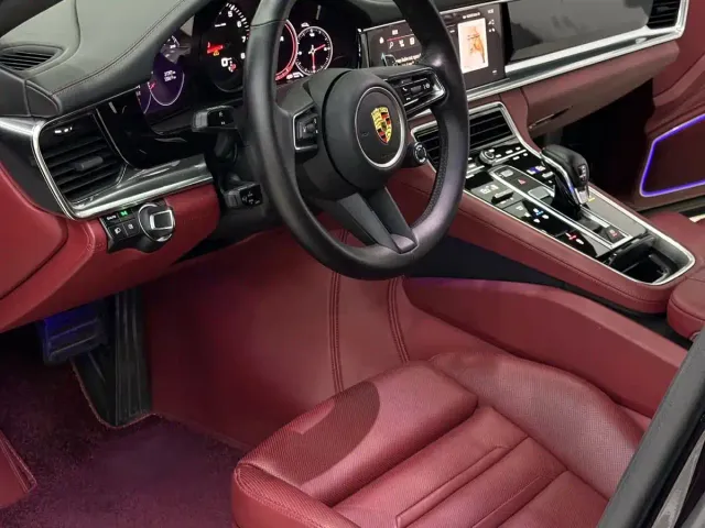 Porsche Panamera — Фото автомобиля 12