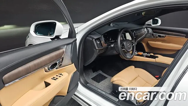 Volvo S90 — Фото автомобиля 15