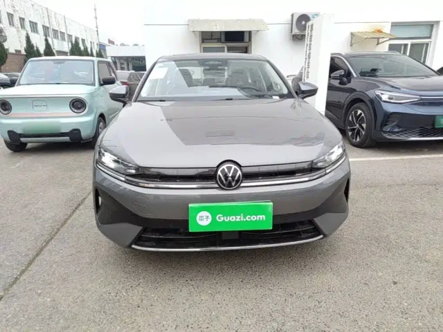 Volkswagen Sagitar — Фото автомобиля 2