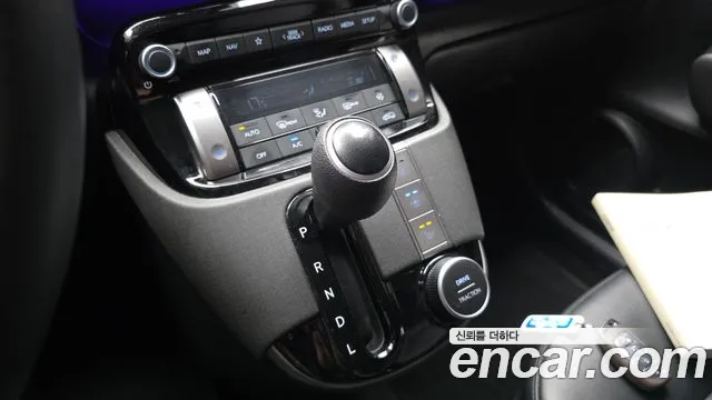 Hyundai Casper Casper Inspiration — Фото автомобиля 9