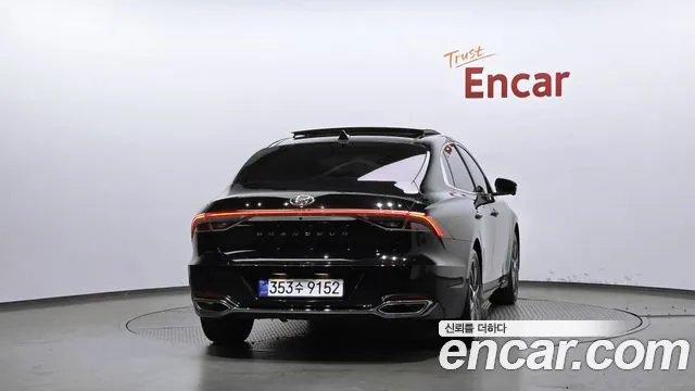 Hyundai Grandeur Новый Grandeur IG — Фото автомобиля 4