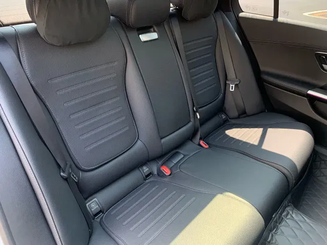 Mercedes-Benz C-Class — Фото автомобиля 28
