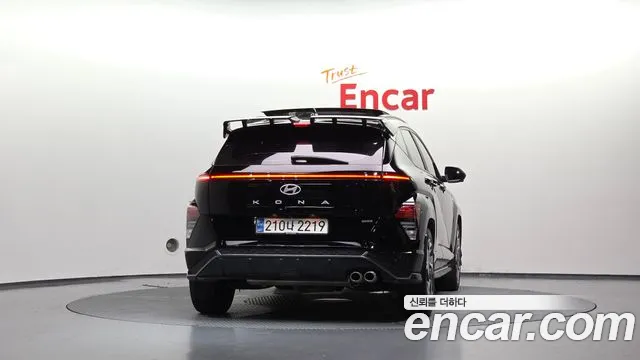 Hyundai Kona Kona (SX2) Бензин 1.6 Turbo 4WD — Фото автомобиля 4