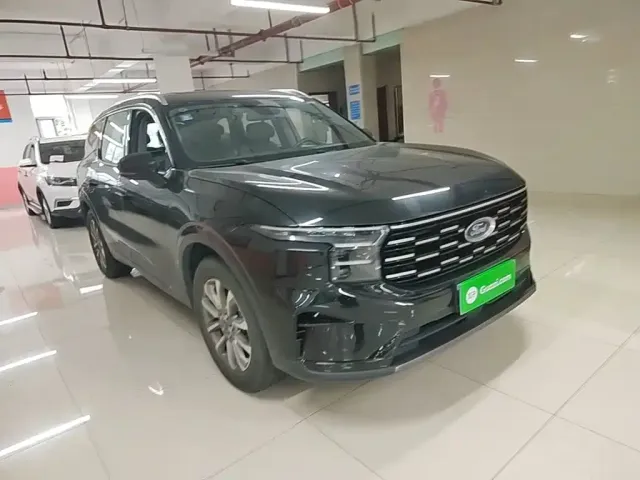 Ford Edge — Фото автомобиля 3