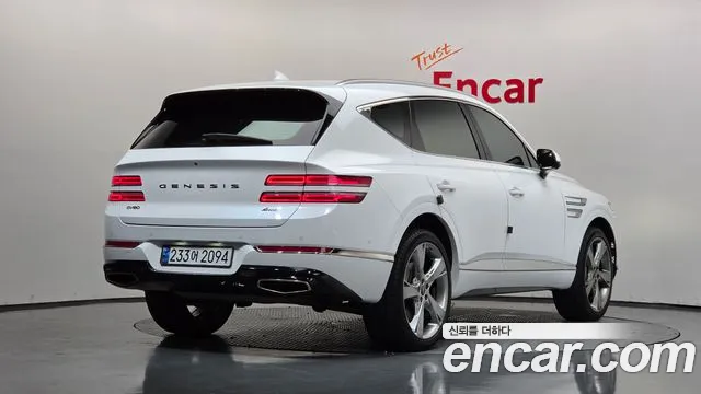 Genesis GV80 — Фото автомобиля 2