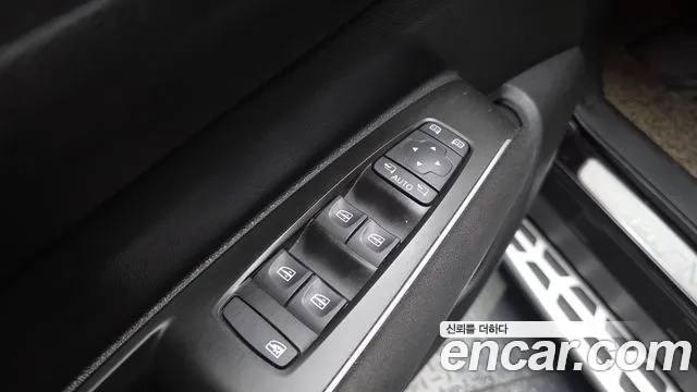 Renault-KoreaSamsung QM6 Новый QM6 2.0 LPe Première 2WD — Фото автомобиля 26
