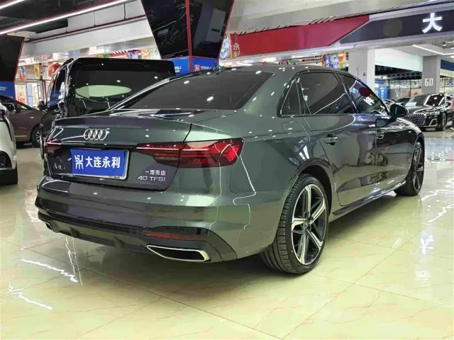 Audi A4L — Фото автомобиля 14