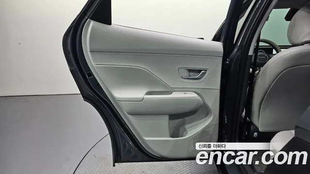 Hyundai Kona SX2 — Фото автомобиля 14