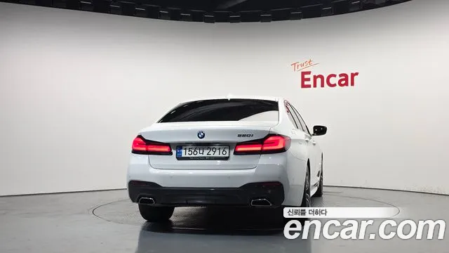 BMW 5 Series G30 — Фото автомобиля 4