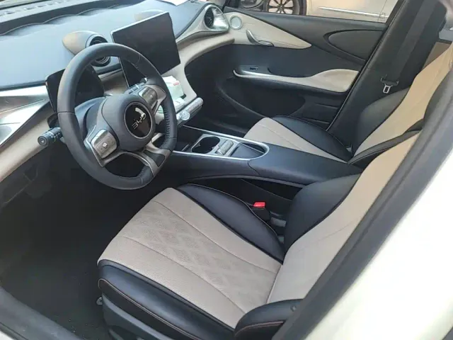 BYD Dolphin — Фото автомобиля 14