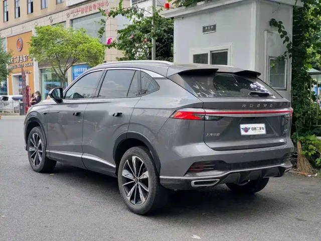 Roewe RX5 — Фото автомобиля 4