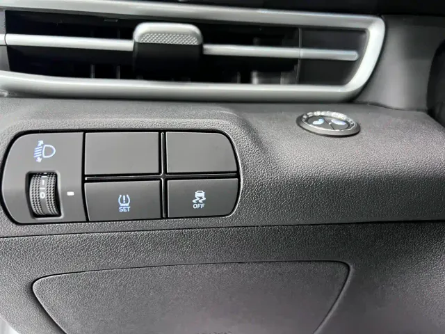 Hyundai Elantra — Фото автомобиля 8