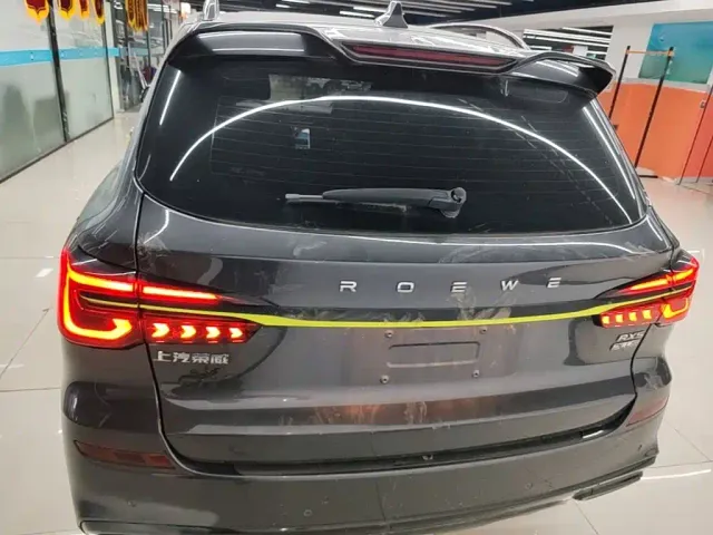Roewe RX5 — Фото автомобиля 5