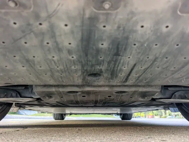 Geely Galaxy E8 — Фото автомобиля 20