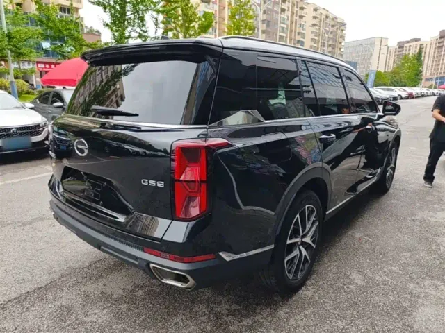 GAC Trumpchi GS8 — Фото автомобиля 6