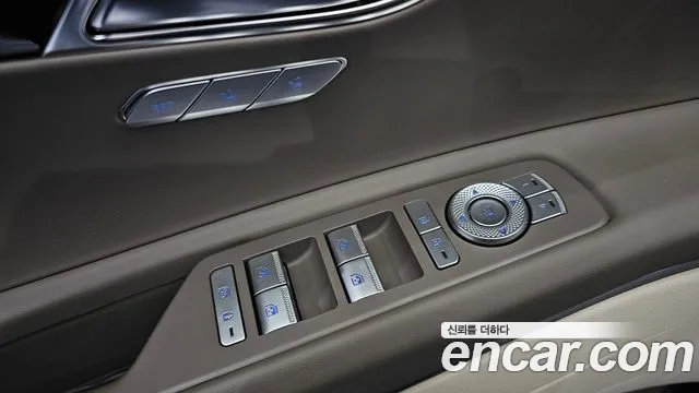 Genesis GV80 2.5T Бензин AWD — Фото автомобиля 24