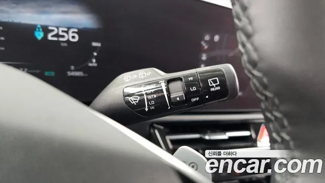 Kia Niro New — Фото автомобиля 29