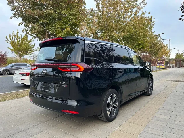 GAC Trumpchi M6 — Фото автомобиля 9